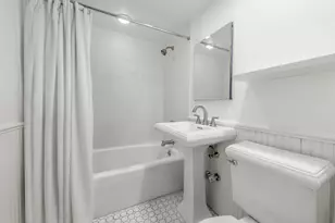 301 E 64th St, New York City, NY 10065 - Photo 7