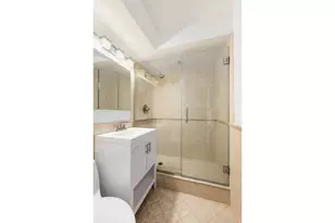 301 E 64th St, New York City, NY 10065 - Photo 5