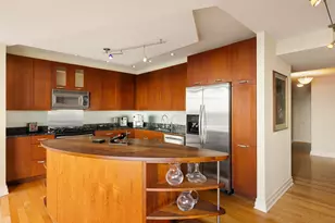 272 W 107th St, New York City, NY 10025 - Photo 5