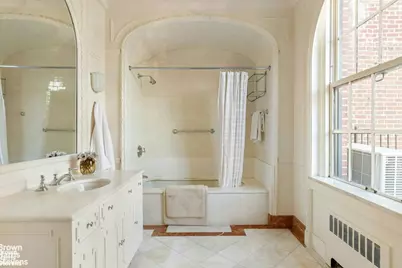 730 Park Avenue #15/16A, New York, NY 10021 - Photo 11