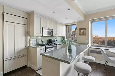 230 Central Park S #10C, New York City, NY 10019 - Photo 5