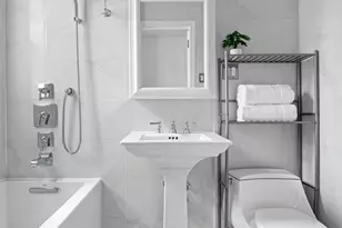 85 Barrow St, New York City, NY 10014 - Photo 5