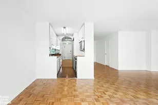 305 E 24th St, New York City, NY 10010 - Photo 15