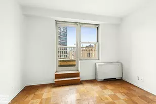 305 E 24th St, New York City, NY 10010 - Photo 13