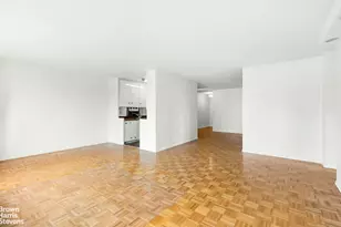 305 E 24th St, New York City, NY 10010 - Photo 3