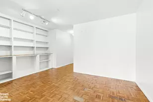 305 E 24th St, New York City, NY 10010 - Photo 5