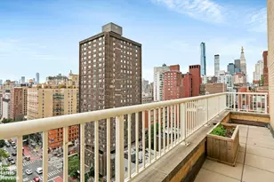 305 E 24th St, New York City, NY 10010 - Photo 21