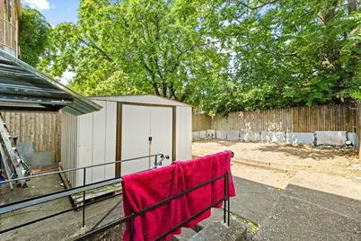 716 Hemlock Street, Brooklyn, NY 11208 - Photo 37