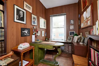 1 Beekman Place #705, New York, NY 10022 - Photo 3