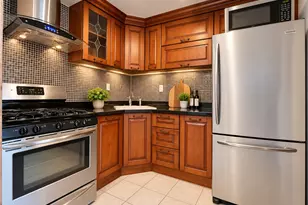 27-16 41st Ave, New York City, NY 11101 - Photo 3