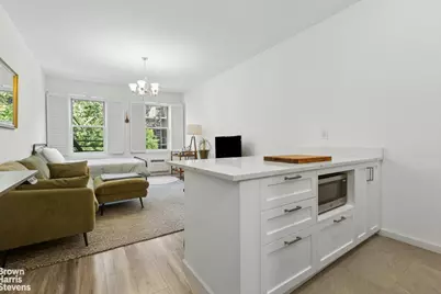 330 E 83rd Street #2G, New York City, NY 10028 - Photo 1