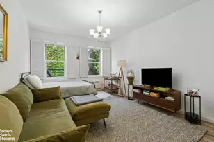 330 E 83rd St, New York City, NY 10028 - Photo 3