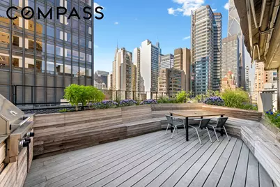 249 E 48th Street #18A, New York City, NY 10017 - Photo 7