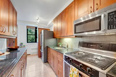 735 Kappock Street #8F, New York City, NY 10463 - Photo 13