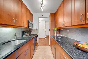 735 Kappock St, New York City, NY 10463 - Photo 11
