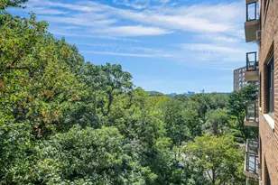 735 Kappock St, New York City, NY 10463 - Photo 27