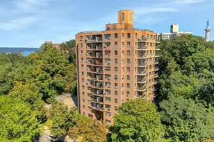 735 Kappock St, New York City, NY 10463 - Photo 39