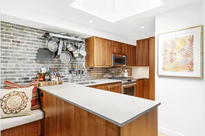 808 Broadway #PHB, New York, NY 10003 - Photo 7