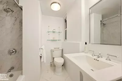 11 W 69th Street #2B, New York, NY 10023 - Photo 7