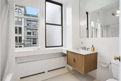 542 Broadway #5F, New York City, NY 10012 - Photo 11