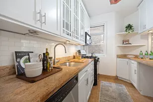 136 W 75th St, New York City, NY 10023 - Photo 7