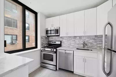 403 E 62nd Street #5B, New York, NY 10065 - Photo 19