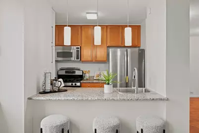 393 W 49th Street #2G, New York, NY 10019 - Photo 9