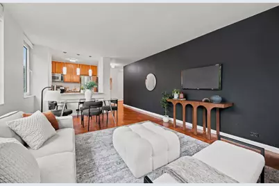 393 W 49th Street #2G, New York, NY 10019 - Photo 3