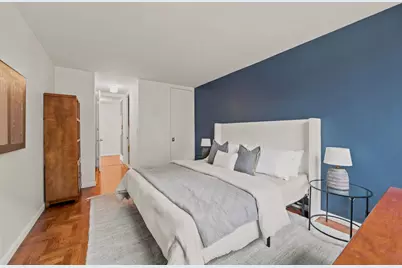 393 W 49th Street #2G, New York, NY 10019 - Photo 13