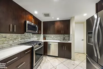 211 Thompson Street #4A, New York City, NY 10012 - Photo 9
