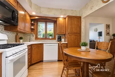 11 Austin Avenue, New York, NY 10305 - Photo 11