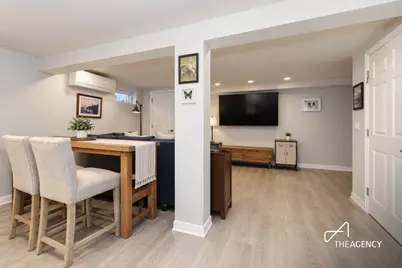11 Austin Avenue, New York, NY 10305 - Photo 25