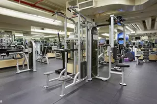 401 East 86th St, New York City, NY 10028 - Photo 17