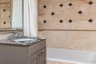 401 East 86th St, New York City, NY 10028 - Photo 11