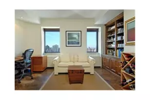 530 E 76th St, New York, NY 10021 - Photo 7