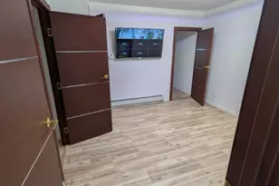 2710 E 23rd St, New York City, NY 11235 - Photo 3