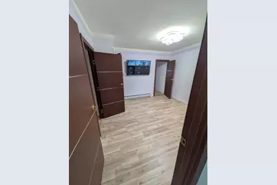 2710 E 23rd Street #2, New York City, NY 11235 - Photo 3