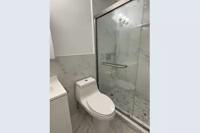 250 E 40th Street #22B, New York, NY 10016 - Photo 9
