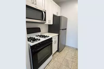 250 E 40th Street #22B, New York, NY 10016 - Photo 7