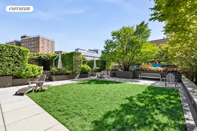 215 E 96th Street #23L, New York City, NY 10128 - Photo 13