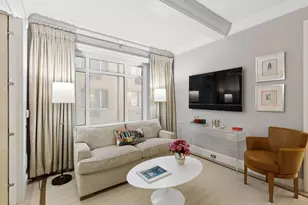930 5th Ave, New York City, NY 10021 - Photo 3