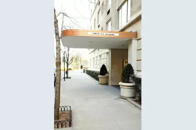 930 5th Avenue #3J, New York City, NY 10021 - Photo 9