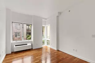 330 E 109th St, New York City, NY 10029 - Photo 11