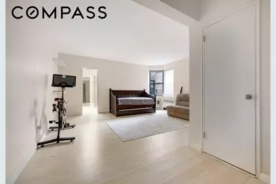 330 E 70th Street #4G, New York, NY 10021 - Photo 1