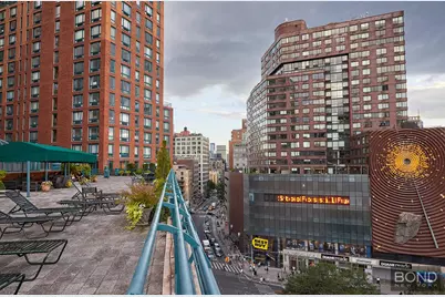 1 Irving Place #V16D, New York City, NY 10003 - Photo 9
