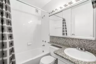 200 E 90th St, New York City, NY 10128 - Photo 9
