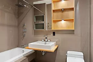 120 N 7th St, Brooklyn, NY 11249 - Photo 5