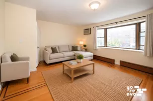 28-09 23rd Ave, New York City, NY 11105 - Photo 9