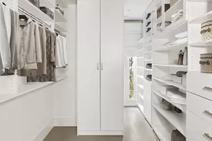 451 W 22nd St, New York, NY 10011 - Photo 9