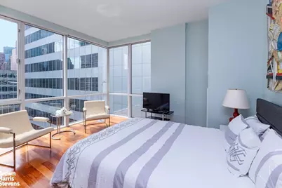 60 E 55th Street #38AB, New York, NY 10022 - Photo 21